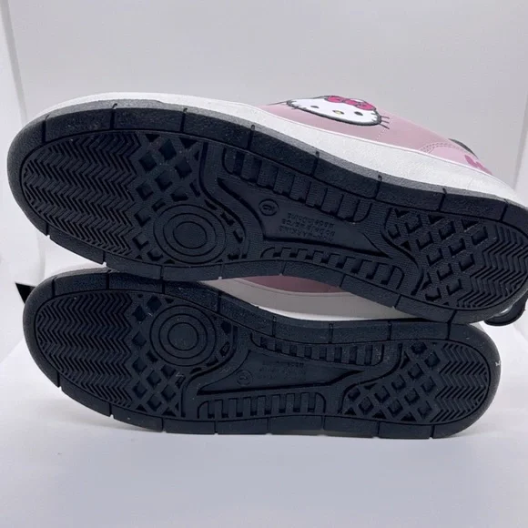 Hello Kitty NWT PINK Women’s Sneakers size 9 - 9.5 NIB - Picture 3 of 6